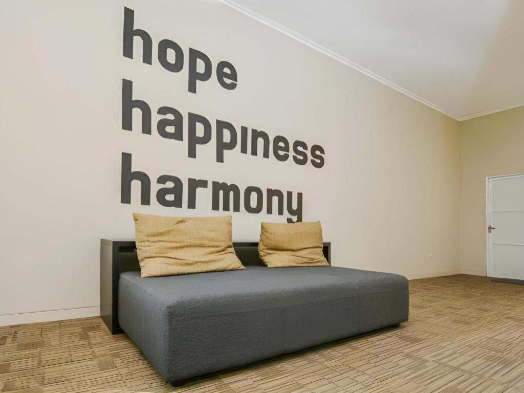 Urbanview Stay @H Jakal By Reddoorz Yogyakarta Bagian luar foto
